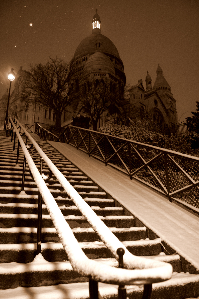 Paris by snow