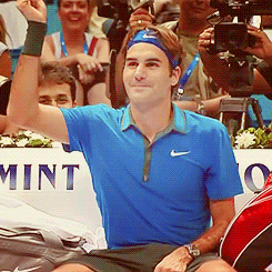 Federer-dancing.gif