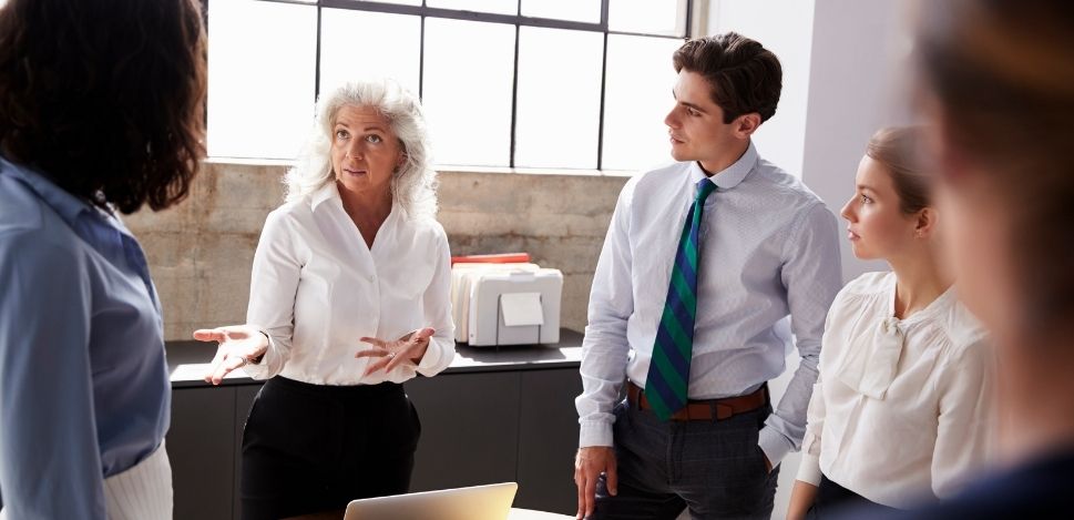 Seniors en entreprise